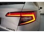 Skoda Karoq 1.5 TSI ACT Style Business Aut. [ Clima Navi Sportstoelen Apple-carplay Trekhaak]