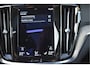 Volvo V60 Cross Country 2.0 B5 AWD Pro 265 pk Lounge Pack | NL-Auto | HUD | Elekt.trekhaak | Stoelverkoeling | Harman/Kardon | 360 gr.camera | Pano | Vol