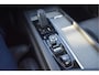 Volvo V60 Cross Country 2.0 B5 AWD Pro 265 pk Lounge Pack | NL-Auto | HUD | Elekt.trekhaak | Stoelverkoeling | Harman/Kardon | 360 gr.camera | Pano | Vol