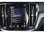 Volvo V60 Cross Country 2.0 B5 AWD Pro 265 pk Lounge Pack | NL-Auto | HUD | Elekt.trekhaak | Stoelverkoeling | Harman/Kardon | 360 gr.camera | Pano | Vol
