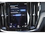 Volvo V60 Cross Country 2.0 B5 AWD Pro 265 pk Lounge Pack | NL-Auto | HUD | Elekt.trekhaak | Stoelverkoeling | Harman/Kardon | 360 gr.camera | Pano | Vol