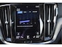 Volvo V60 Cross Country 2.0 B5 AWD Pro 265 pk Lounge Pack | NL-Auto | HUD | Elekt.trekhaak | Stoelverkoeling | Harman/Kardon | 360 gr.camera | Pano | Vol
