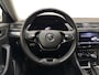 Skoda Superb Combi 1.4 TSI iV Business Edition I Adaptive Cruise I Camera I Stoelverwarming I Keyless I CarPlay I LED I