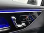 Mercedes-Benz GLC 300 e 4MATIC Luxury Line Panorama-Schuifkanteldak | Trekhaak | Sfeerverlichting | Ledkoplampen | Stoelverwaming Inclusief 24 maanden Mercedes-Benz Certified garantie voor Europa.
