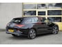 Mercedes-Benz CLA Shooting Brake 180 Automaat! Business Solution BJ2022 Lmv 17" | Led V+A | Pdc | Achteruitrijcamera | Navi | Virtual cockpit | Climate control | Cruise control | Sportstoelen | Verwarmde voorstoelen | Zwarte hemel | Getint glas