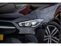 Mercedes-Benz CLA Shooting Brake 180 Automaat! Business Solution BJ2022 Lmv 17" | Led V+A | Pdc | Achteruitrijcamera | Navi | Virtual cockpit | Climate control | Cruise control | Sportstoelen | Verwarmde voorstoelen | Zwarte hemel | Getint glas