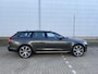 Volvo V90 Cross Country 2.0 B5 AWD Pro Bowers&Wilkins / Panoramadak / 21" / Comfort stoelen