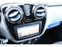 Dacia Lodgy 1.2 TCe Lauréate 5p. Trekhaak, goed onderhouden.