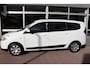 Dacia Lodgy 1.2 TCe Lauréate 5p. Trekhaak, goed onderhouden.