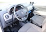 Dacia Lodgy 1.2 TCe Lauréate 5p. Trekhaak, goed onderhouden.