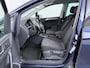Volkswagen Golf Sportsvan 1.2 TSI Highline Automaat - Navigatie - Stoelverwarming - Trekhaak
