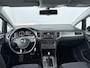 Volkswagen Golf Sportsvan 1.2 TSI Highline Automaat - Navigatie - Stoelverwarming - Trekhaak