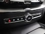 Volvo XC60 2.0 T6 Plug-in hybrid AWD Plus Dark | LongRange | Elektr. Trekhaak | Panoramadak | Adaptieve Cruise Control | H&K Audio | Leder |