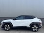 Hyundai Kona 1.6 GDI HEV Premium | 360° Camera | Lederen Bekleding | Stoelverwarming Voor & Achter | Elektrisch Verstelbare Voorstoelen (Memory Bestuurder) |