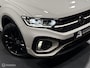 Volkswagen T-Roc 1.5 TSI DSG R-LINE | PANO | ACC | BEATS