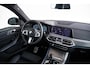 BMW X5 xDrive45e High Executive M Sport - Head-Up Display - Lederen Bekleding - Schuif-/Kanteldak - Active Cruise Control ( ACC ) - BMW Live Cockpit Professional - Comfort Access - 22" - Soft-Close - Adaptieve LED Koplampen - Integral Active Steering - Luchtvering - HiFi System Harman Kardon - Comfortstoelen - WiFi - Stoelverwarming voor & achter - Parking Assistant - Stoelventilatie - BMW Gesture Control - DAB+