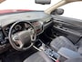 Mitsubishi Outlander 2.4 PHEV Pure+ | Trekhaak | Camera | Stoelverwarming | Cruise |