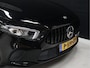 Mercedes-Benz A-klasse 180 Business Solution Luxury [STOELVERWARMING, CAMERA, DIGITAL DASH, CRUISE CONTROL, LED, LEDER, BLUETOOTH, CLIMECONTROL, NAVIGATIE, ESP, START STOP SYSTEEM, NIEUWSTAAT]