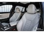 BMW 3-Serie Touring 330e xDrive High Executive M-sport, panoramadak, sportstoelen, stoelverwarming, head-up