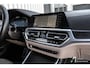 BMW 3-Serie Touring 330e xDrive High Executive M-sport, panoramadak, sportstoelen, stoelverwarming, head-up