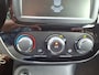 Renault Captur 0.9 TCe Limited Airco | Naviagtie | Trekhaak | Dealeronderhouden | 1 jaar garantie