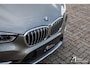 BMW X1 sDrive18i High Executive Xline, park assistant, stoelverwarming, head-up