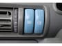Renault Twingo 1.2 Emotion/ APK 09-2027!/ AIRCO!/ Stuurbekr./ 14'' LMV/ Radio-CD/ Elek. Ramen/ Verstelbare achterbank/ Getint glas/ Metallic lak.