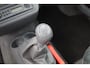 Renault Twingo 1.2 Emotion/ APK 09-2027!/ AIRCO!/ Stuurbekr./ 14'' LMV/ Radio-CD/ Elek. Ramen/ Verstelbare achterbank/ Getint glas/ Metallic lak.