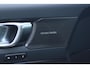 Volvo XC40 B4 Plus Dark | Trekhaak | Verwarmbare voorstoelen en stuurwiel | Premium audio by Harman Kardon | Adaptieve cruise control | Verwarmbare voorruit | Keyless