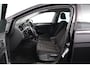 Volkswagen Golf Variant 1.0 TSI Connected Series/ HISTORIE!/ Trekhaak/ 16'' LMV/ Apple + Android/ Camera/ DAB+/ Navi/ Clima/ Cruise/ Elek. pakket/ Isofix/ Bluetooth/ Armsteun/ Multi. LEDER. Stuur/ Mistl./ PDC V+A/ Extra getint glas.