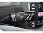 Volkswagen Golf Variant 1.0 TSI Connected Series/ HISTORIE!/ Trekhaak/ 16'' LMV/ Apple + Android/ Camera/ DAB+/ Navi/ Clima/ Cruise/ Elek. pakket/ Isofix/ Bluetooth/ Armsteun/ Multi. LEDER. Stuur/ Mistl./ PDC V+A/ Extra getint glas.
