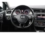 Volkswagen Golf Variant 1.0 TSI Connected Series/ HISTORIE!/ Trekhaak/ 16'' LMV/ Apple + Android/ Camera/ DAB+/ Navi/ Clima/ Cruise/ Elek. pakket/ Isofix/ Bluetooth/ Armsteun/ Multi. LEDER. Stuur/ Mistl./ PDC V+A/ Extra getint glas.