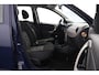 Dacia Sandero 1.2 Ambiance APK 09-2027!/ D-Riem verv: 137.000 KM!/ Airco/ Trekhaak/ Radio-CD AUX & USB/ Getint glas.