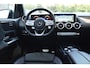 Mercedes-Benz B-klasse 180 AMG-Line Led Panorama Widescreen Camera CarPlay Augmented Pdc