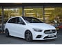 Mercedes-Benz B-klasse 180 AMG-Line Led Panorama Widescreen Camera CarPlay Augmented Pdc