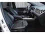 Mercedes-Benz B-klasse 180 AMG-Line Led Panorama Widescreen Camera CarPlay Augmented Pdc