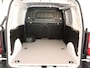Toyota PROACE CITY Electric Navigator 50 kWh - DIRECT UITVOORRAAD LEVERBAAR - 3 FASE LADEN - SNELWEG LAADMOGELIJKHEID - NAVIGATIE - APPLE CARPLAY/ANDROID AUTO - PARKEERSENSOREN ACHTER - SCHUIF DEUR RECHTS - LAADVLOER - 3 ZITS UITVOERING - 2 LAADKABELS - LICHT EN REGENSENSOR - 16 INCH WIELEN MET BRIDGESTONE BANDEN