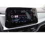 Volkswagen T-Roc 1.0 TSI Life Plus 110PK | Adaptive Cruise | Climatronic | Adaptive Cruise | Carplay