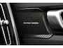 Volvo EX40 SINGLE MOTOR EXTENDED RANGE ULTRA EUROPA 82 kWh -PANO.DAK|HARMAN/KARDON|360°CAM|POWER-SEATS|ADAP.LED|WOOL-BLEND|PRIVACY.GLAS|BLACK.BADGE|19"|SoH:100%