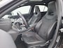 Mercedes-Benz A-klasse 180 Business Solution AMG | Nieuw Binnen! | Pano | Stoelverwarming | Clima