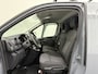 Renault Trafic 2.0DCi 145PK Automaat Lang Imperiaal | Trekhaak | Navigatie | Multimedia | Airco | 3-Zits | Betimmering