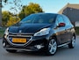 Peugeot 208 1.2 PureTech Roland Garros