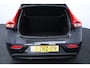 Volvo V40 1.6 T4 Momentum/ AUTOMAAT!/ 17'' LMV/ Half-Leder/ Navi/ Clima/ Cruise/ Elek. pakket/ Isofix/ Bluetooth/ Armsteun/ Multi. LEDER. Stuur/ PDC/ Chroom.