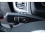 Volvo V40 1.6 T4 Momentum/ AUTOMAAT!/ 17'' LMV/ Half-Leder/ Navi/ Clima/ Cruise/ Elek. pakket/ Isofix/ Bluetooth/ Armsteun/ Multi. LEDER. Stuur/ PDC/ Chroom.