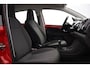 Volkswagen Up! 1.0 move up! BlueMotion/ Airco!/ 5-DRS/ Radio-CD/ Elek.Pakket/ Isofix/ C.V Afstand/ Deelbare Achterbank.