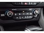 Kia Niro Hybrid 1.6 GDi DynamicLine/ Automaat/ Half-Leder/ Apple + Android/ Lane-Assist./ Camera/ Navi/ Clima/ Cruise/ Elek. pakket/ Isofix/ Multi. LEDER. Stuur/ Mistl./ Extra getint glas/ Chroom/ LED Dagrijverl.