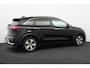 Kia Niro Hybrid 1.6 GDi DynamicLine/ Automaat/ Half-Leder/ Apple + Android/ Lane-Assist./ Camera/ Navi/ Clima/ Cruise/ Elek. pakket/ Isofix/ Multi. LEDER. Stuur/ Mistl./ Extra getint glas/ Chroom/ LED Dagrijverl.