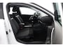 Citroën C4 1.2 Puretech Feel/ Virtual Dashb./ LED Koplampen/ Apple + Android/ Camera/ DAB+/ Lane-Assist./ Navi/ Clima/ Cruise/ Elek. pakket/ Isofix/ Bluetooth/ Multi. LEDER. Stuur/ Mistl./ PDC.