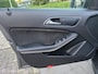 Mercedes-Benz A-klasse 180 d AMG Business Solution