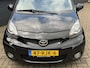 Toyota Aygo 1.0 VVT-i 5D Dynamic Navigator, AIRCO, LMV, GETINT GLAS, NAVIGATIE
